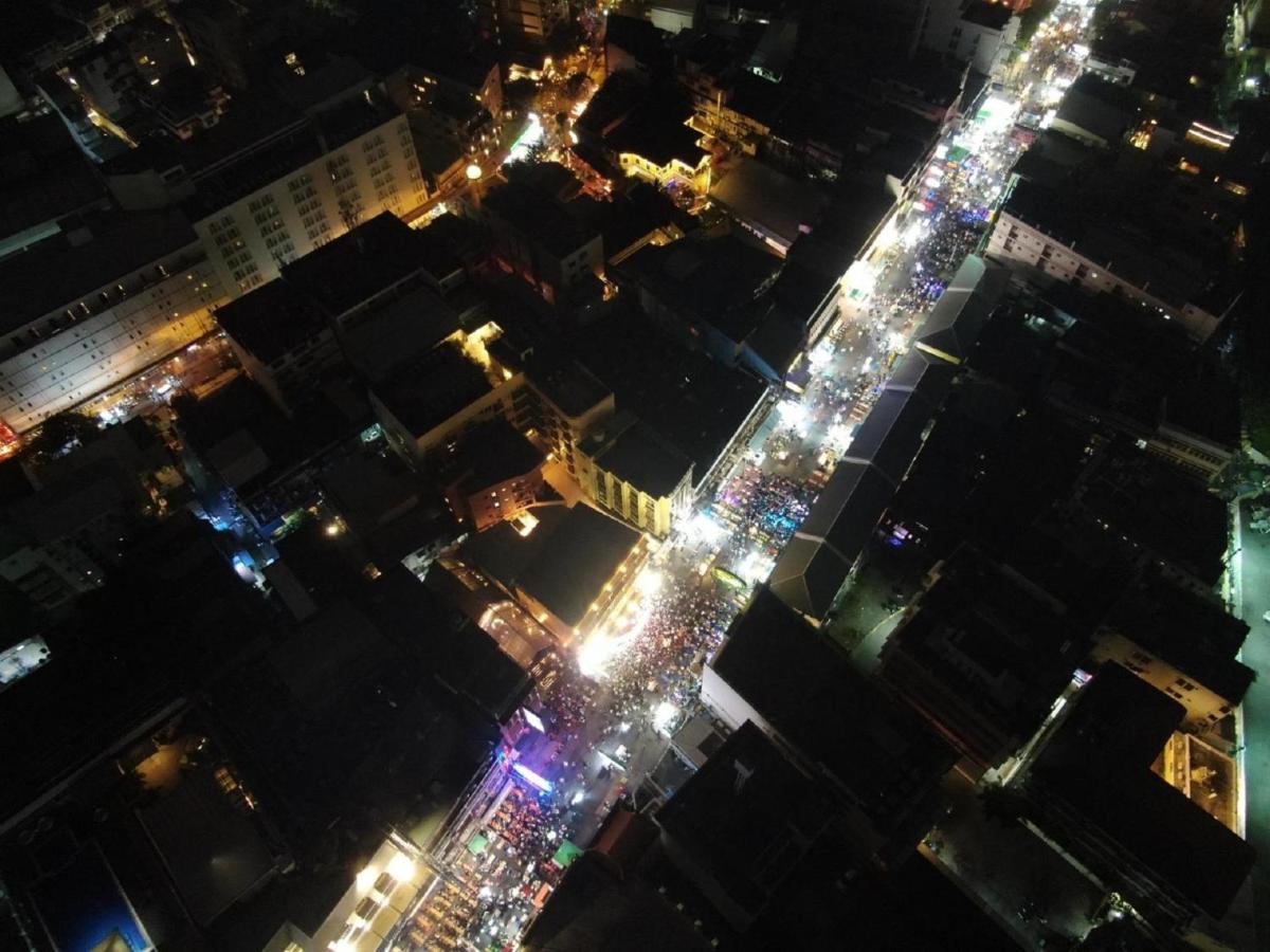 Hostel Slumber Party Bangkok Khaosan Zewnętrze zdjęcie